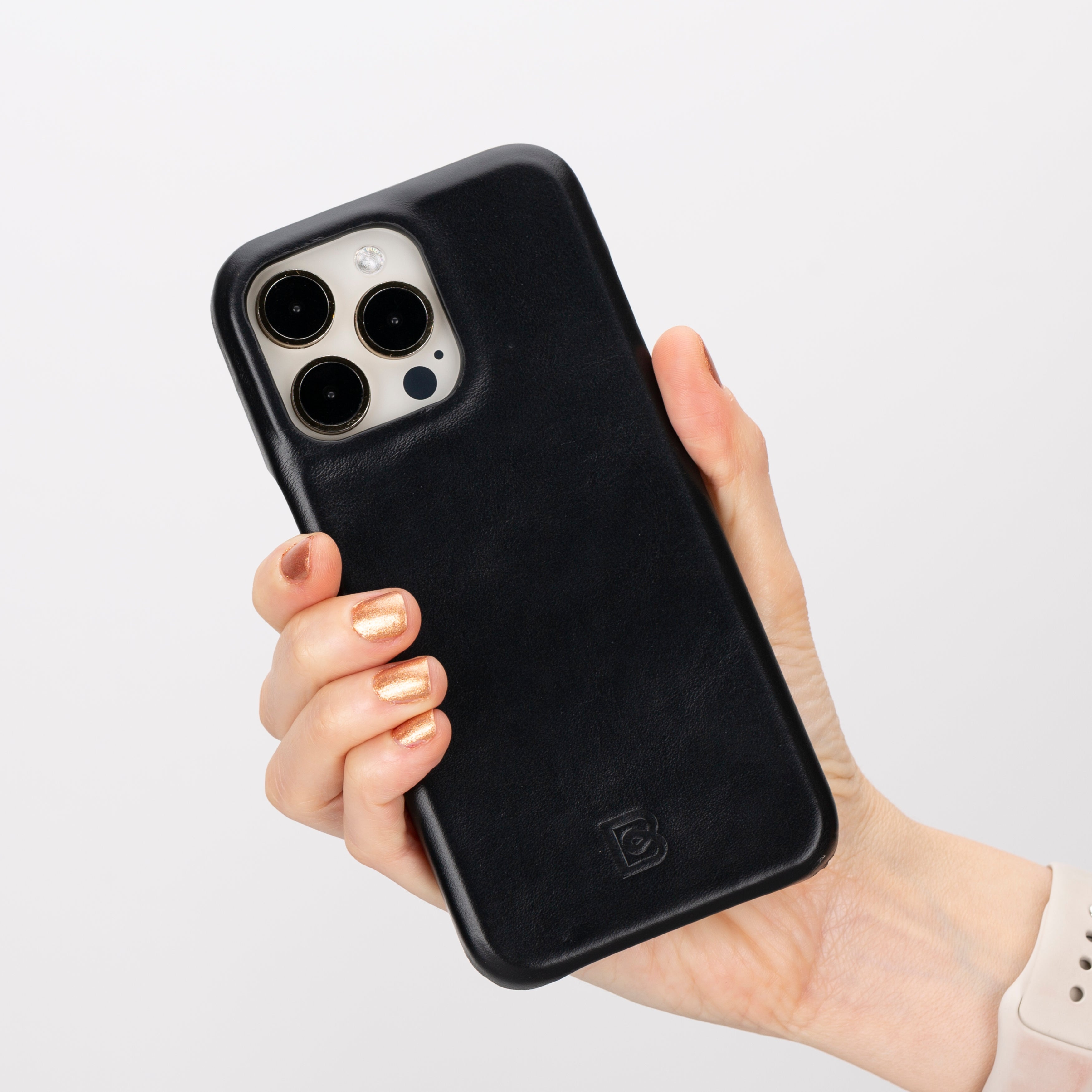 Apple iPhone 16 Serie Volllederbeschichtete Hülle