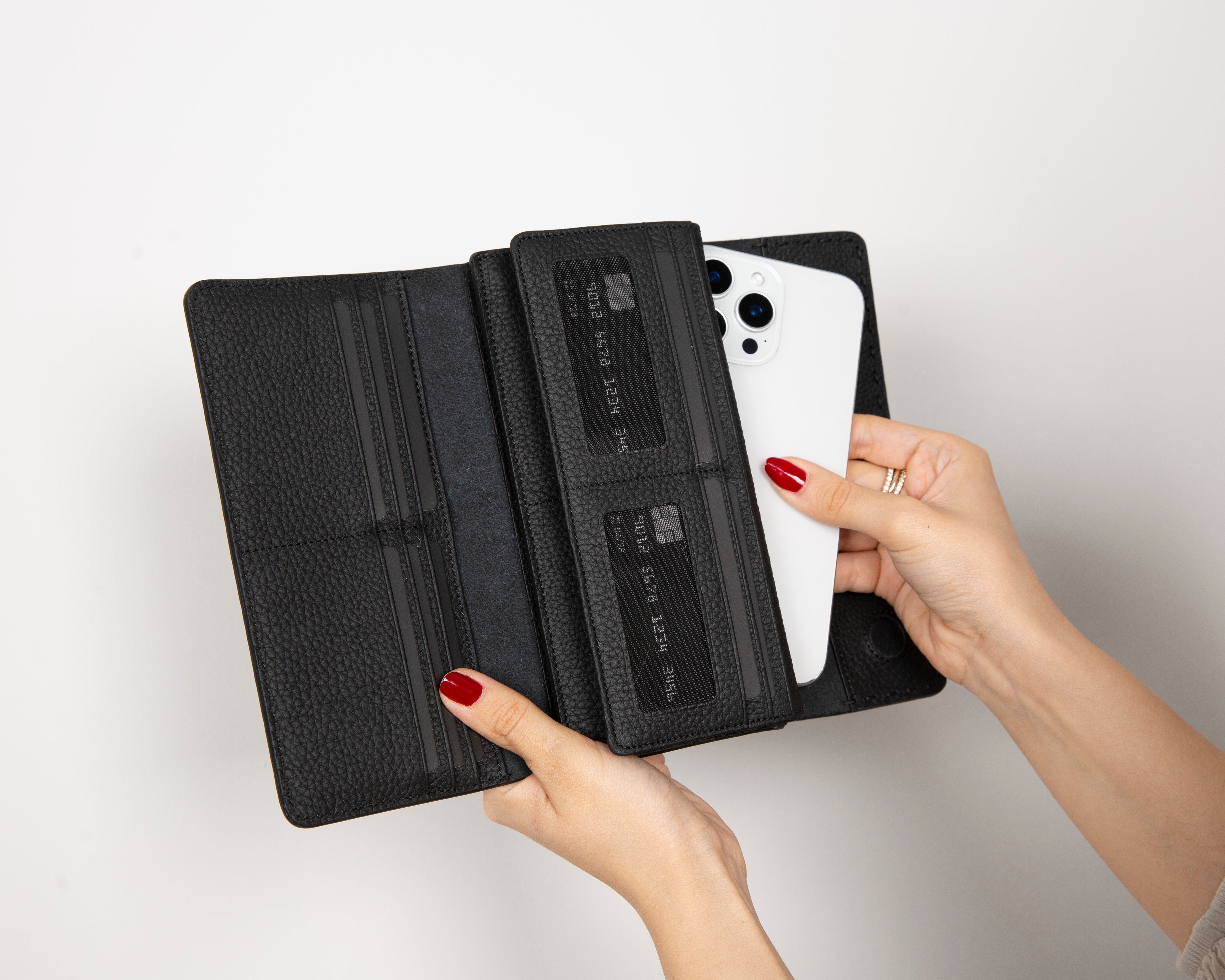 Noble – Damen Leder Geldbörse mit 16 Kartenfächern (Handyfach, Magnetverschluss)