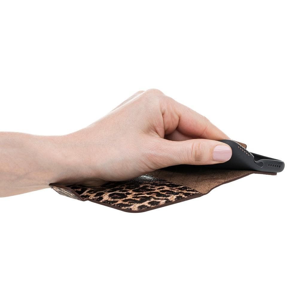 Phone Case Wallet Leather Case New Edition with ID slot for Apple iphone SE2/7/8 - Leopar Bouletta Shop