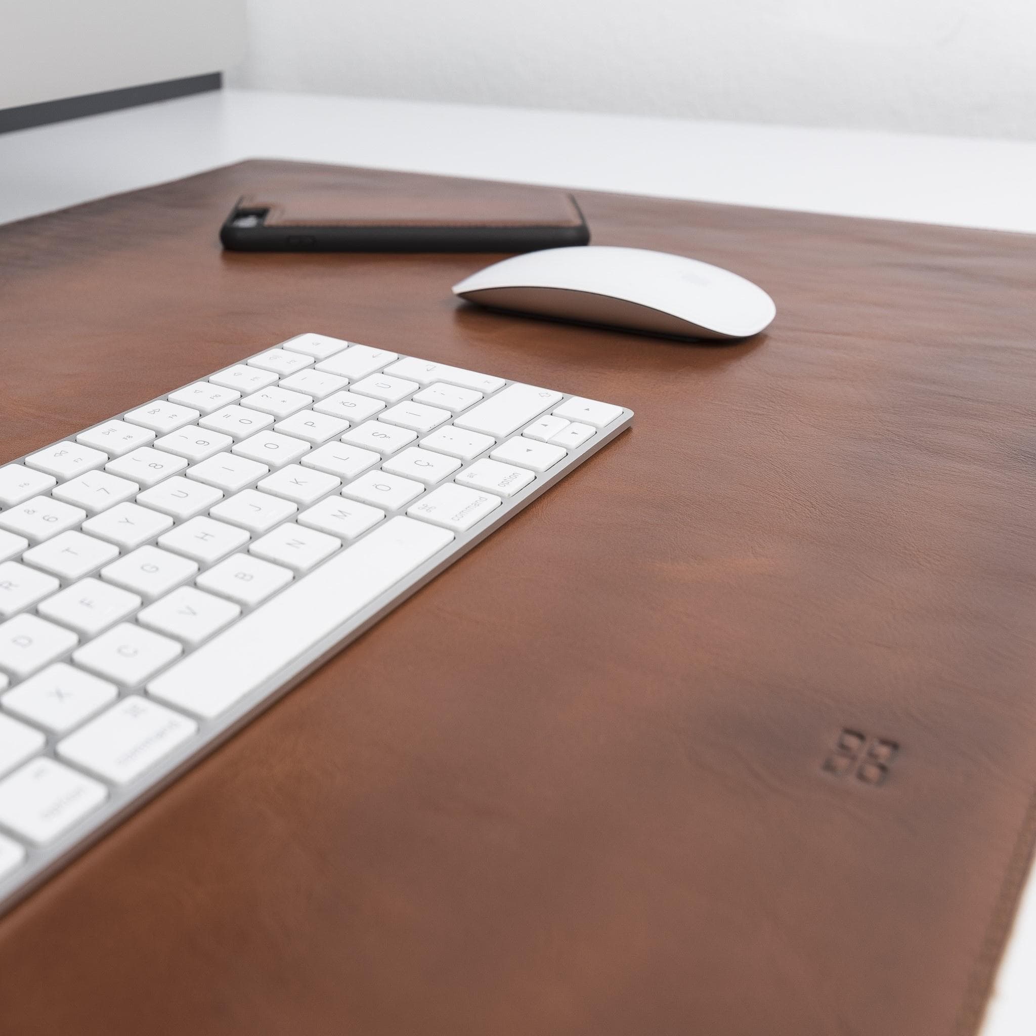 Customizable Full Grain Leather Desk Mat Bouletta LTD