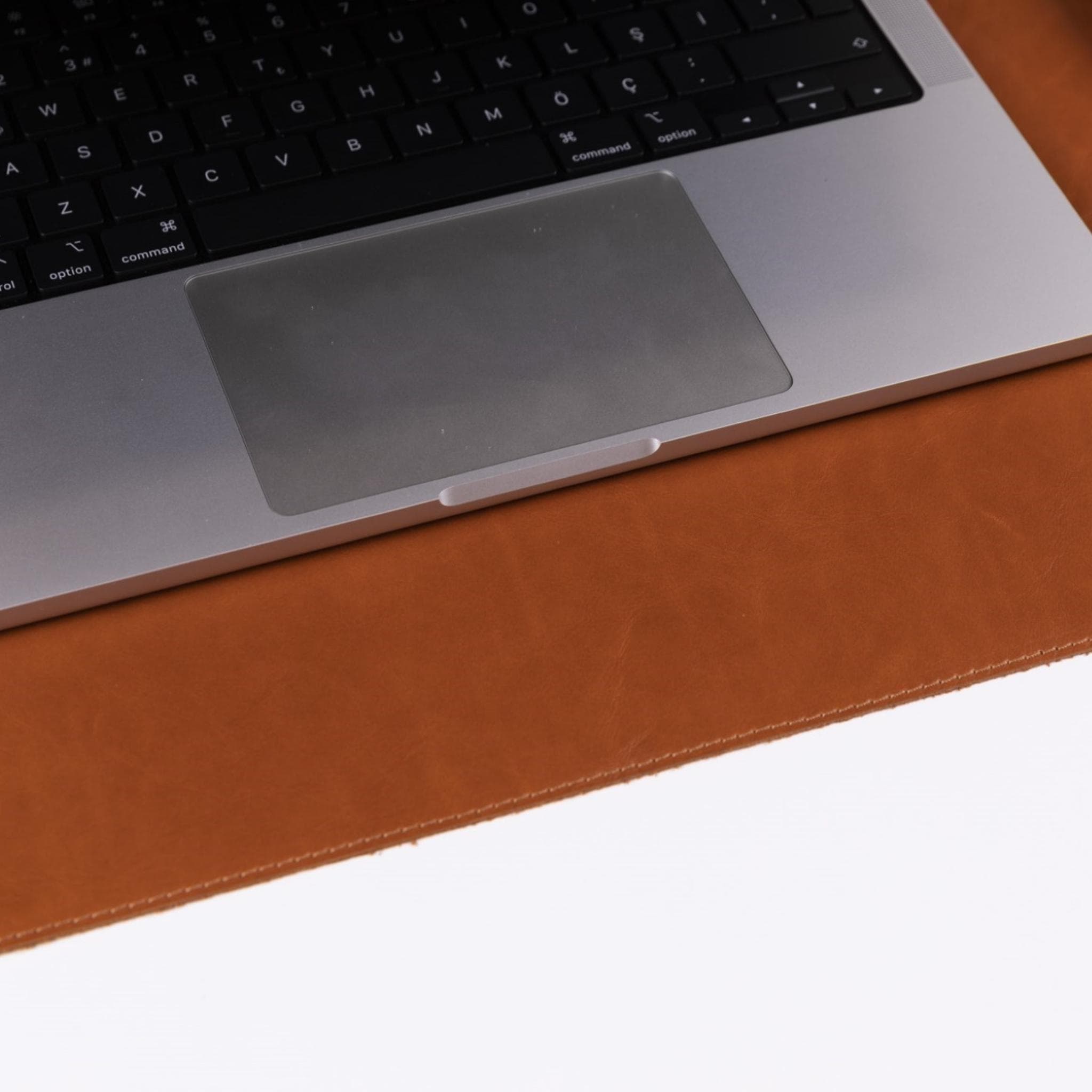 Customizable Full Grain Leather Desk Mat Bouletta LTD