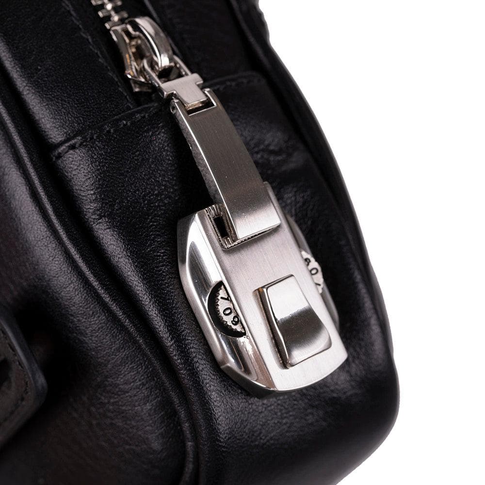 Handgelenktasche / Forge Lederhandtasche, Handtasche Schwarz